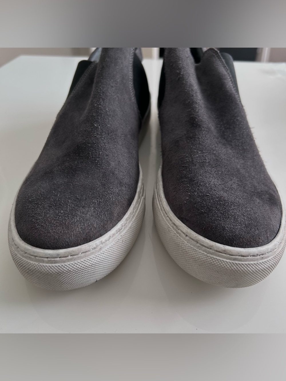 Supply Lab Landon Gray Leather Suede Slip On Sneakers Black Grey 12D Cushioned